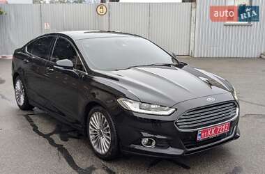Седан Ford Mondeo 2015 в Киеве