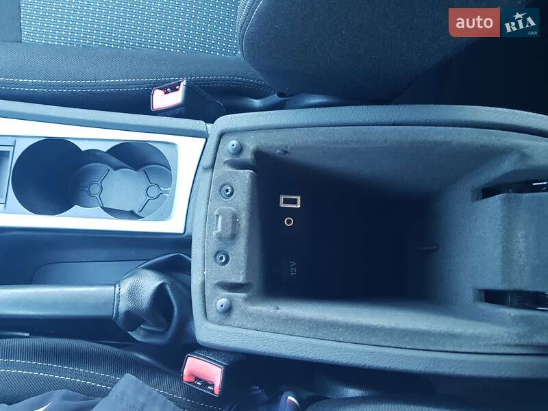 Универсал Ford Mondeo 2013 в Ровно