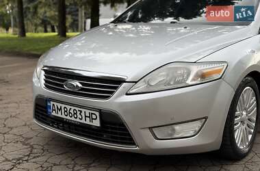 Лифтбек Ford Mondeo 2007 в 