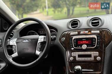 Лифтбек Ford Mondeo 2007 в 