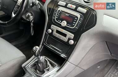 Лифтбек Ford Mondeo 2007 в 