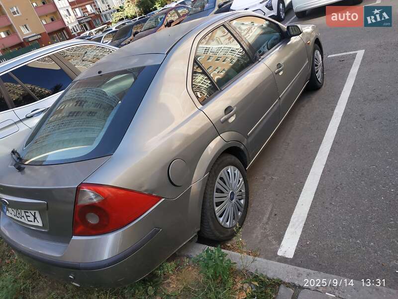 Ліфтбек Ford Mondeo 2001 в Києві фото 7 Ліфтбек Ford Mondeo 2001 в Києві