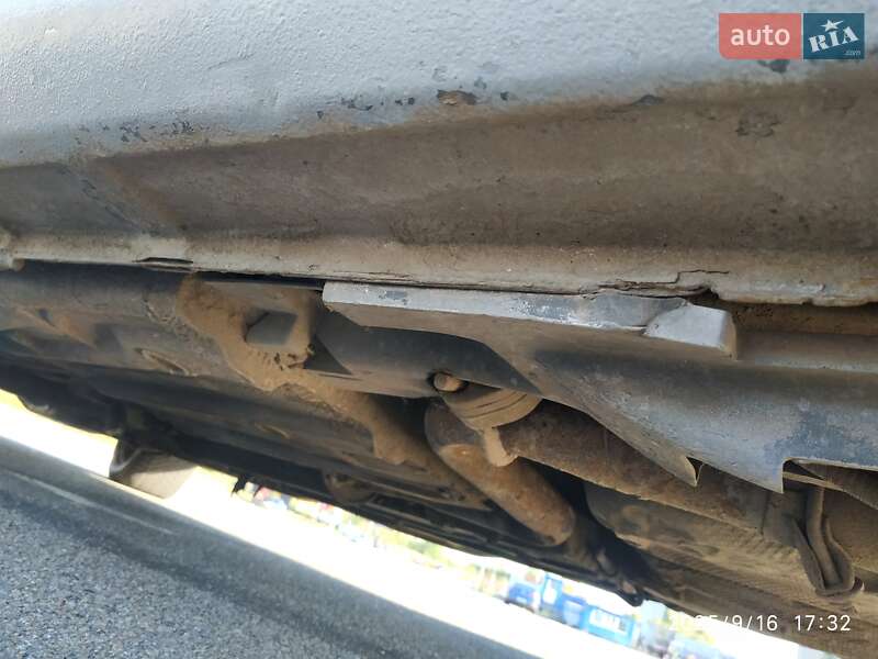 Ліфтбек Ford Mondeo 2001 в Києві фото 48 Ліфтбек Ford Mondeo 2001 в Києві