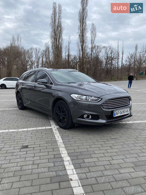 Універсал Ford Mondeo 2015 в  фото Універсал Ford Mondeo 2015 в