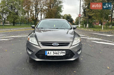 Седан Ford Mondeo 2011 в 