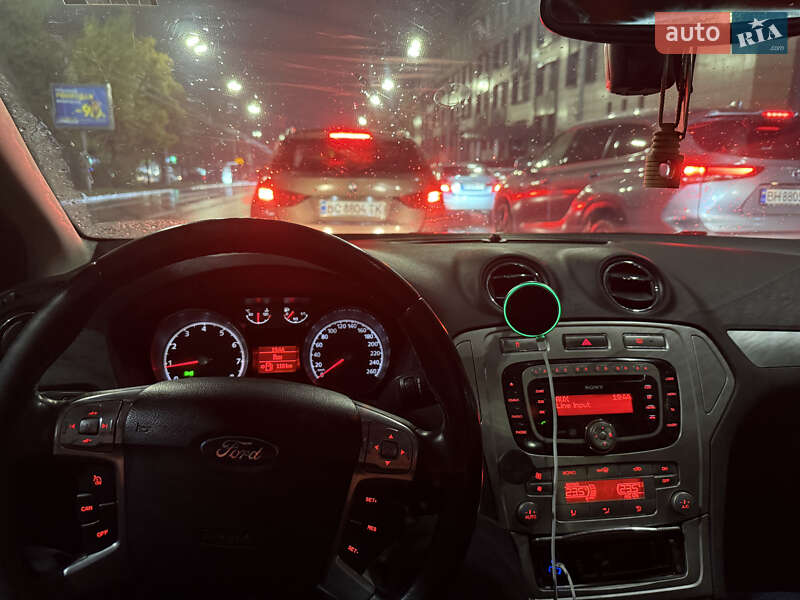 Лифтбек Ford Mondeo 2007 в Киеве