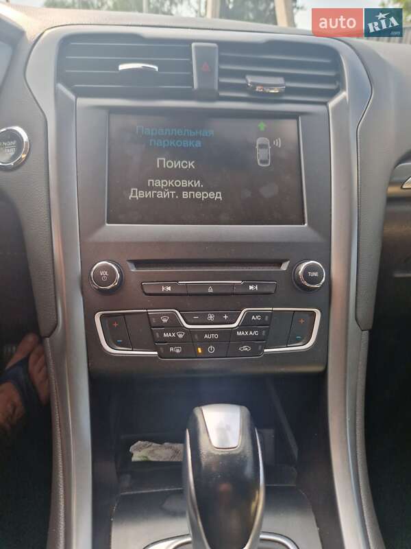 Седан Ford Mondeo 2016 в Тячеве