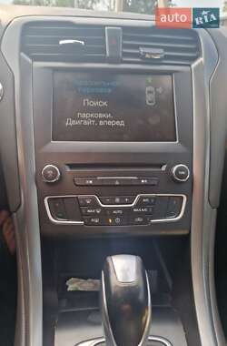 Седан Ford Mondeo 2016 в 