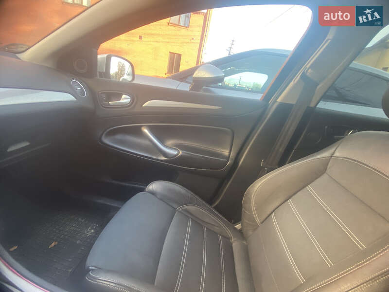 Универсал Ford Mondeo 2010 в Макарове