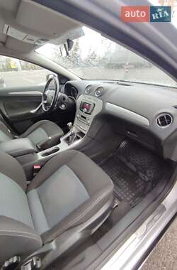 Универсал Ford Mondeo 2010 в 