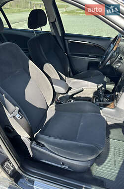 Седан Ford Mondeo 2004 в  фото 11 Седан Ford Mondeo 2004 в