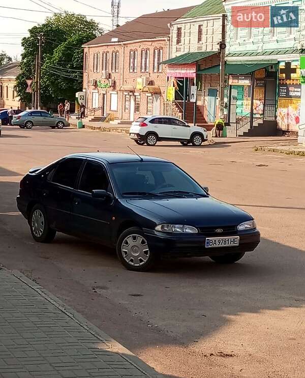 Лифтбек Ford Mondeo 1995 в Бобринце