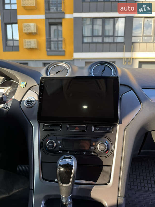 Седан Ford Mondeo 2011 в Ивано-Франковске