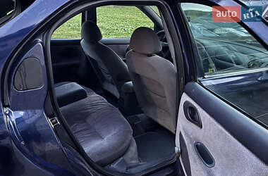 Ліфтбек Ford Mondeo 1997 в 