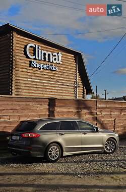 Универсал Ford Mondeo 2015 в 