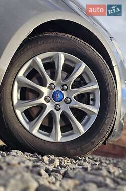 Универсал Ford Mondeo 2015 в 