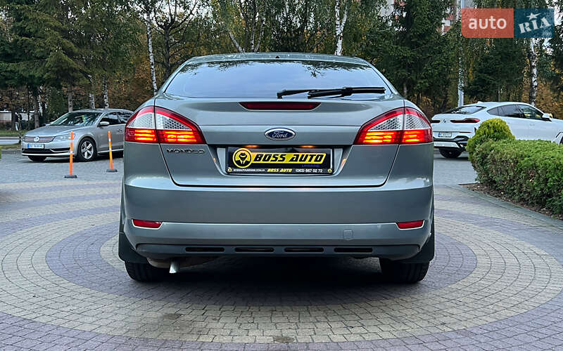 Лифтбек Ford Mondeo 2008 в Львове