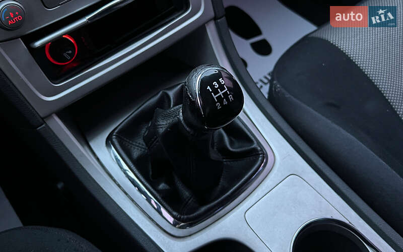 Лифтбек Ford Mondeo 2008 в Львове