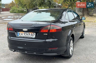 Седан Ford Mondeo 2008 в 
