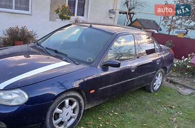 Седан Ford Mondeo 1997 в Самборі