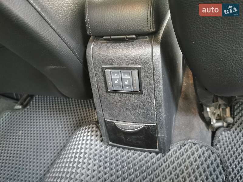 Седан Ford Mondeo 2004 в Одесі фото 11 Седан Ford Mondeo 2004 в Одесі