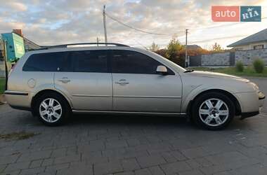 Универсал Ford Mondeo 2003 в  фото 4 Универсал Ford Mondeo 2003 в