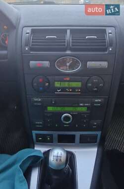 Універсал Ford Mondeo 2004 в 