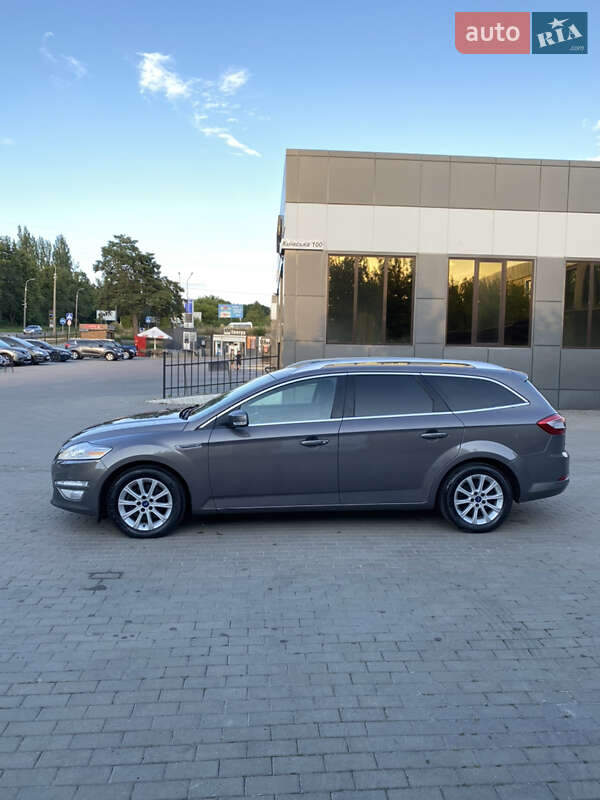 Универсал Ford Mondeo 2012 в Ровно