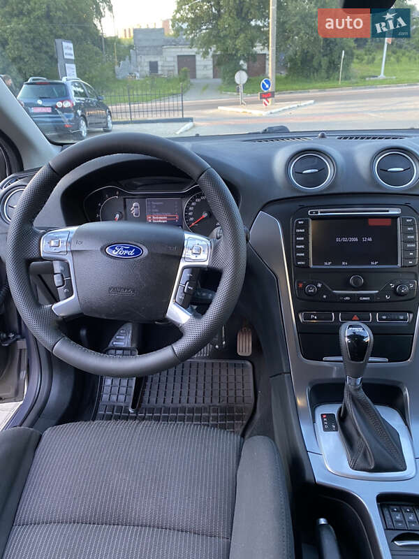 Универсал Ford Mondeo 2012 в Ровно