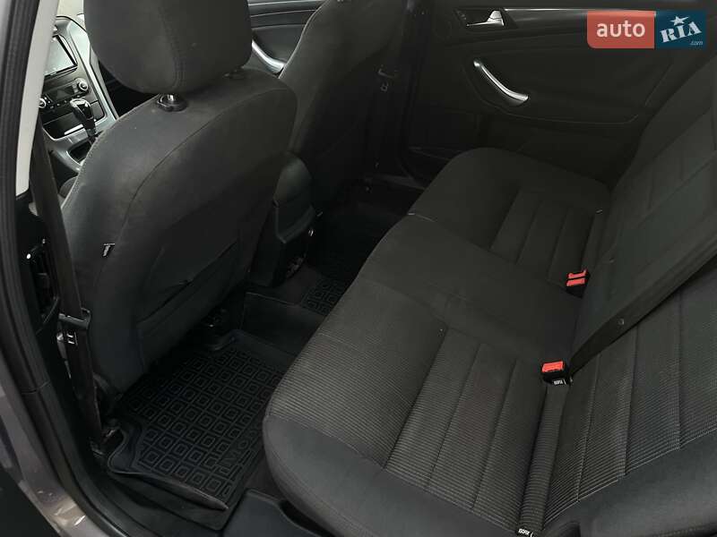 Лифтбек Ford Mondeo 2010 в Тернополе фото 10 Лифтбек Ford Mondeo 2010 в Тернополе