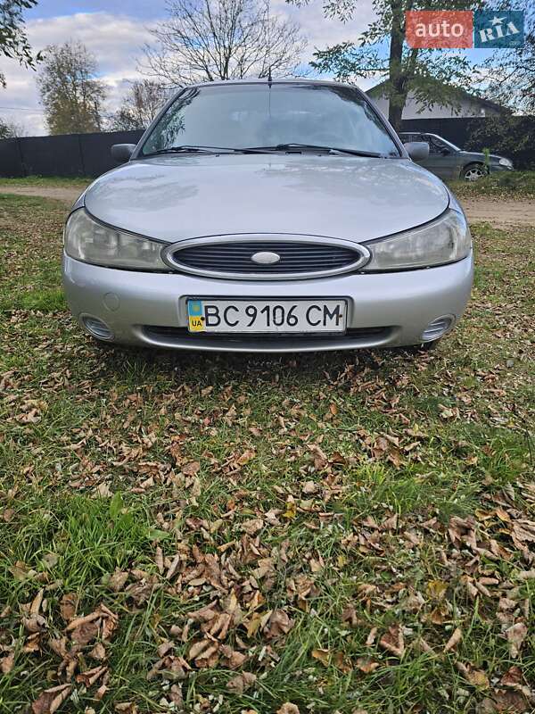 Лифтбек Ford Mondeo 1997 в Мостиске фото Лифтбек Ford Mondeo 1997 в Мостиске