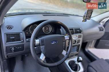 Седан Ford Mondeo 2002 в  фото 27 Седан Ford Mondeo 2002 в