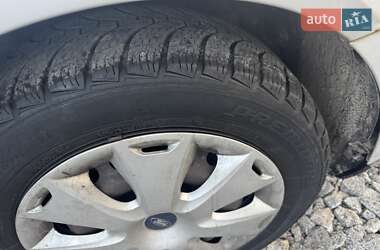 Універсал Ford Mondeo 2003 в  фото 12 Універсал Ford Mondeo 2003 в