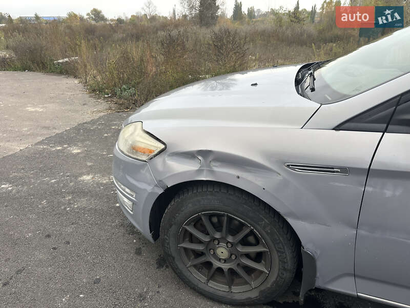 Лифтбек Ford Mondeo 2013 в Киеве фото 9 Лифтбек Ford Mondeo 2013 в Киеве
