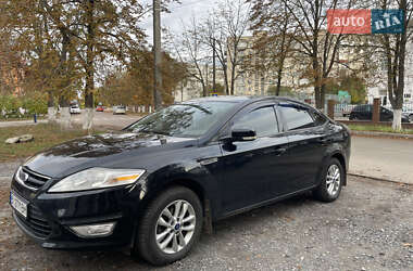 Седан Ford Mondeo 2011 в Ромнах