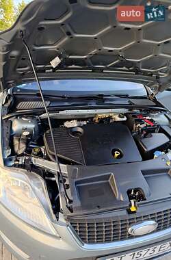 Універсал Ford Mondeo 2008 в  фото 34 Універсал Ford Mondeo 2008 в