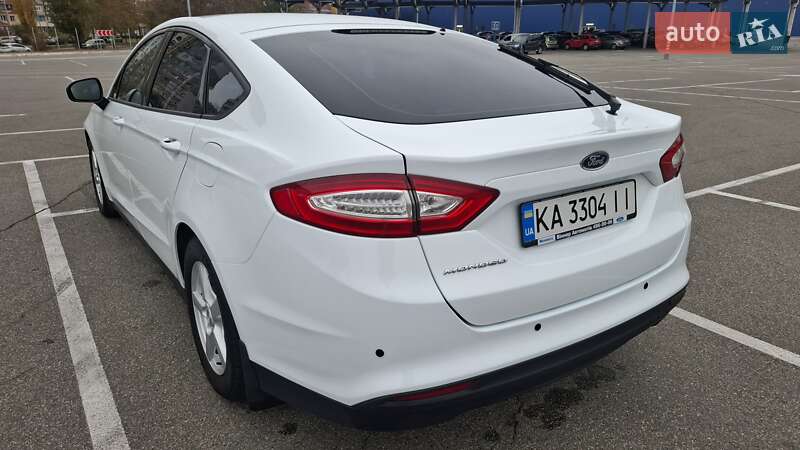 Лифтбек Ford Mondeo 2016 в Киеве