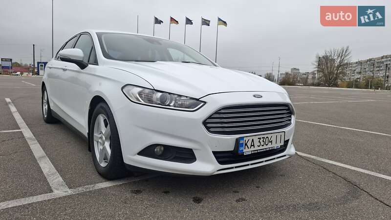 Лифтбек Ford Mondeo 2016 в Киеве