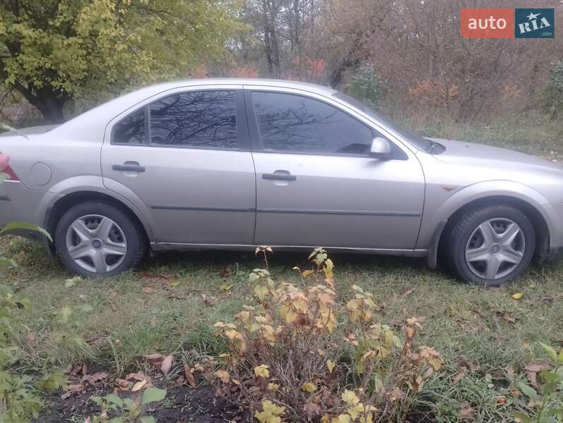 Ford Mondeo 2002