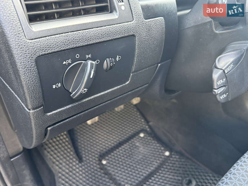 Седан Ford Mondeo 2006 в Днепре фото 17 Седан Ford Mondeo 2006 в Днепре