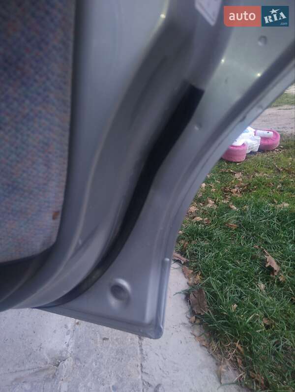 Лифтбек Ford Mondeo 1997 в Ивано-Франковске