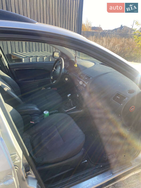 Універсал Ford Mondeo 2004 в Києві