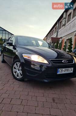 Седан Ford Mondeo 2012 в Стрию