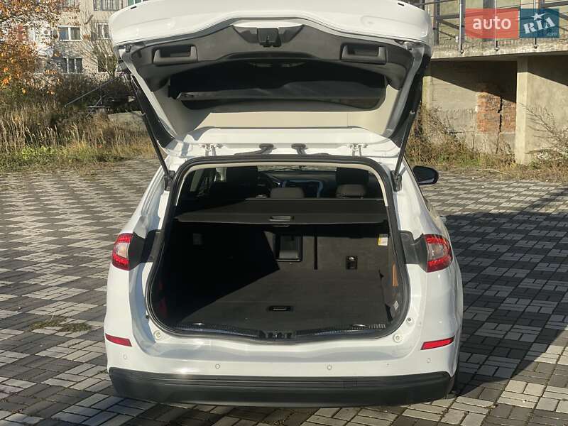 Универсал Ford Mondeo 2017 в Золочеве фото 27 Универсал Ford Mondeo 2017 в Золочеве