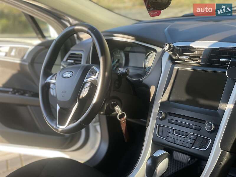 Универсал Ford Mondeo 2017 в Золочеве фото 41 Универсал Ford Mondeo 2017 в Золочеве