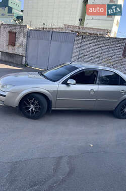 Седан Ford Mondeo 2003 в Николаеве