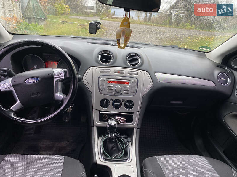 Універсал Ford Mondeo 2008 в Кореці фото 5 Універсал Ford Mondeo 2008 в Кореці