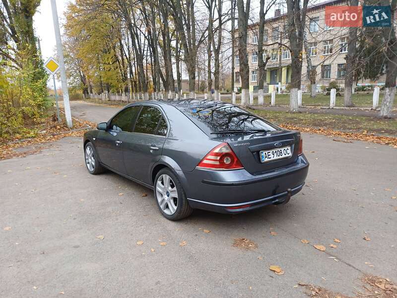 Лифтбек Ford Mondeo 2005 в Вольногорске фото 10 Лифтбек Ford Mondeo 2005 в Вольногорске