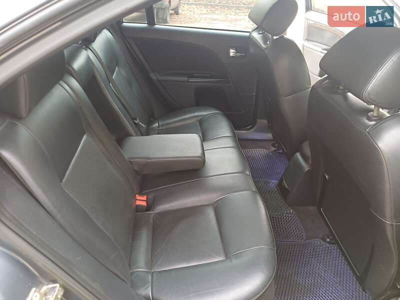 Лифтбек Ford Mondeo 2005 в Вольногорске фото 14 Лифтбек Ford Mondeo 2005 в Вольногорске