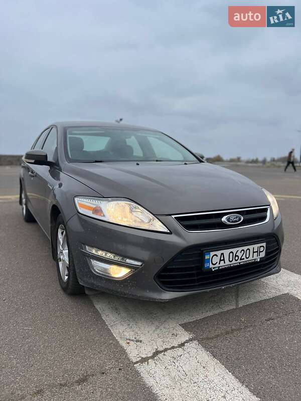 Седан Ford Mondeo 2012 в Черкассах